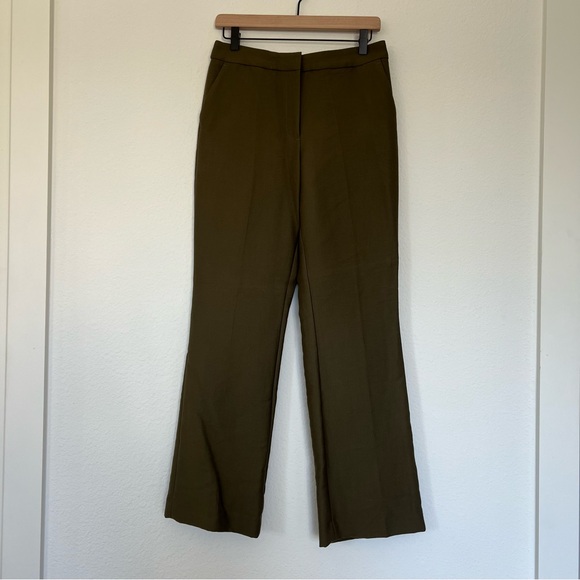 NWOT H&M Slim Fit Straight Leg Ankle Trousers Pants in Olive Green - Picture 2 of 7